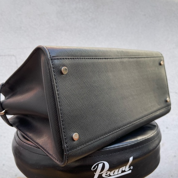 Kate Spade Purse - Picture 5 of 6